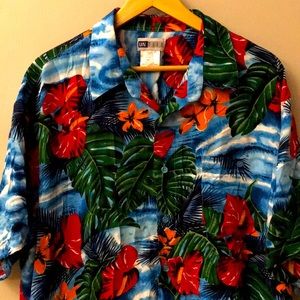 Colorful 2XL UNTIED 100% Rayon Hawaiian Shirt.